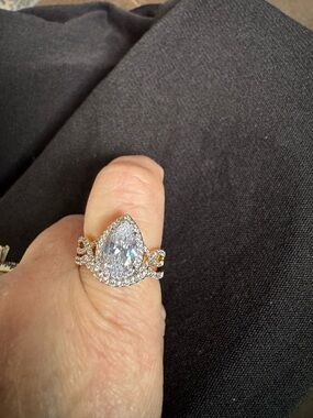 Elegant Pear-Cut Halo Engagement Ring in Gold with Clear Stones Gold Plated size